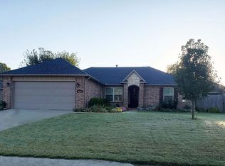 6106 Cord Ave, Springdale, AR 72762