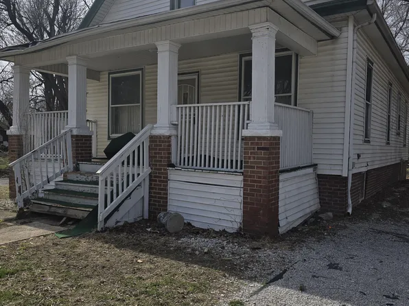1045 N Monroe St, Decatur, IL 62522