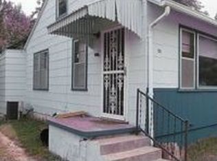 1701 E Salisbury Rd, Independence, MO 64050