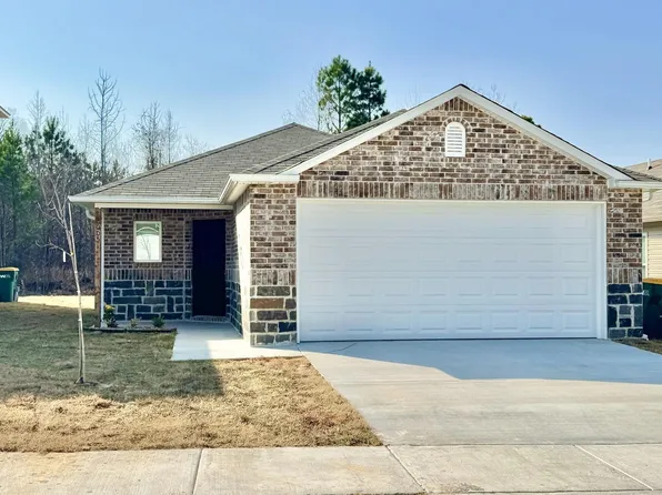 8005 Donna Dr, North Little Rock, AR 72113