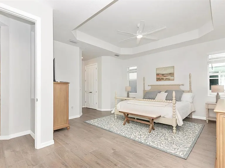 17672 Santorini Ct — Photo 27