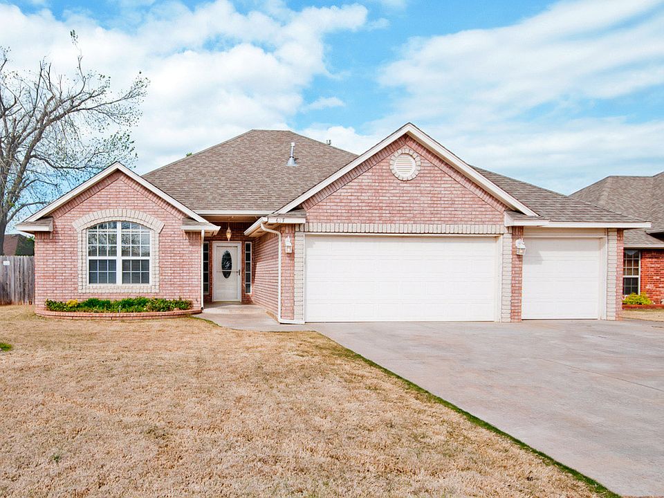 1st image of 617 N Chisholm Trail Way