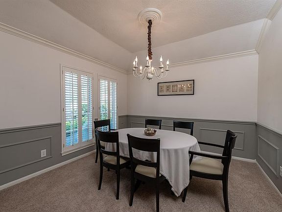 5th image of 14703 Hartaway Ln
