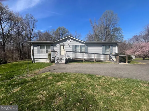 2094 Kelsey Ct, King George, VA 22485