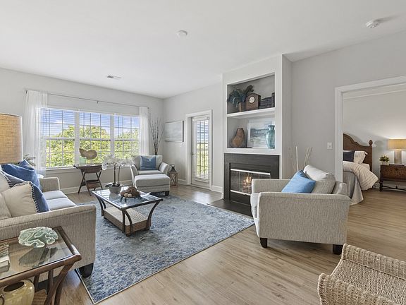 4th image of 757 Saltmeadow Bay Dr #805-409