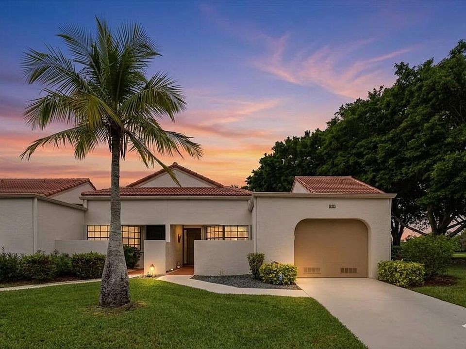 1st image of 5902 W Parkwalk Cir W