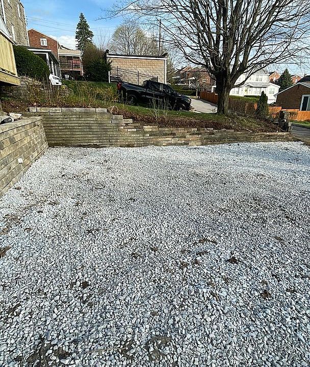 2nd image of 3208 Willett Rd #3