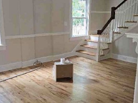 Additional Living Room