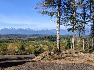 350 NE Lake Ridge Dr, Belfair, WA 98528