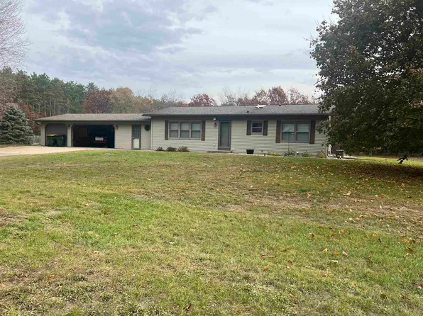 S12822 McKenna Rd, Lone Rock, WI 53556