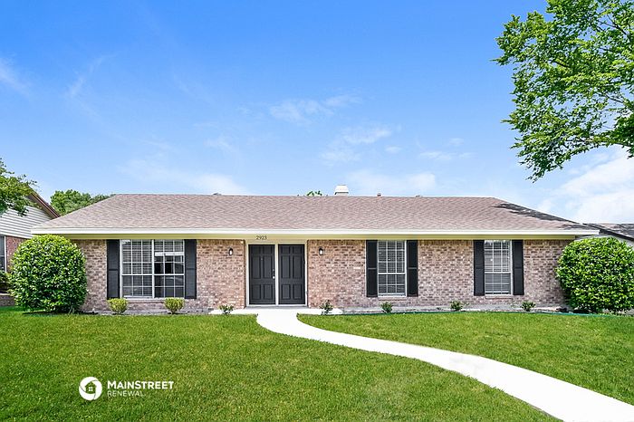 1st image of 2923 Portsmouth Dr