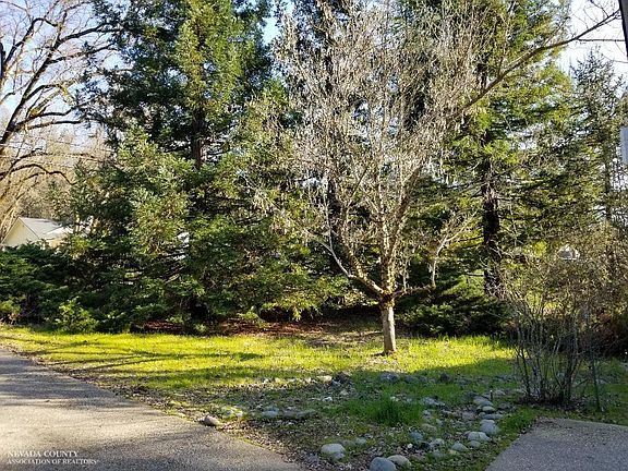 2nd image of 17948 Lake Forest Dr