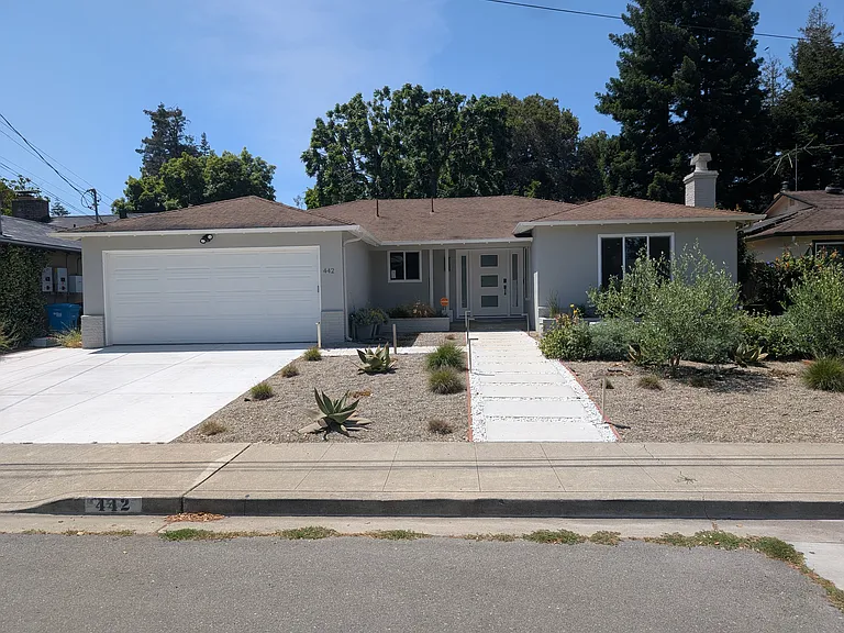 442 Falk Ct — Photo 19
