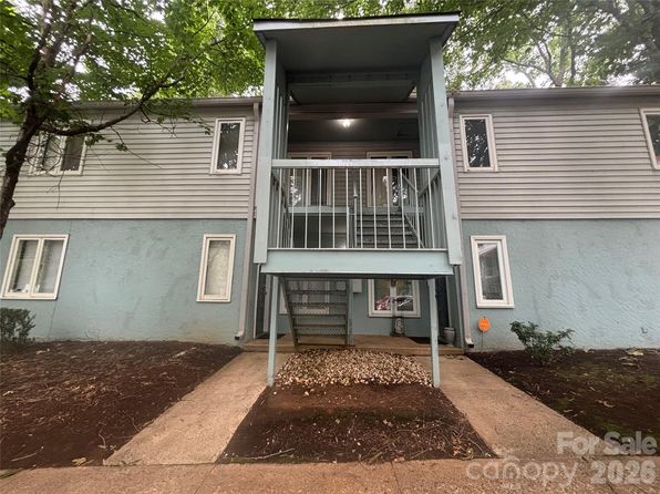1906 Meadowlark Ln Unit 19, Charlotte, NC 28210 property photo