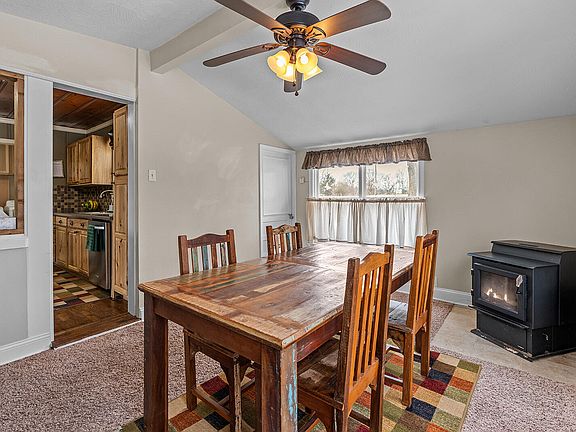 5th image of 2558 Vixen Road