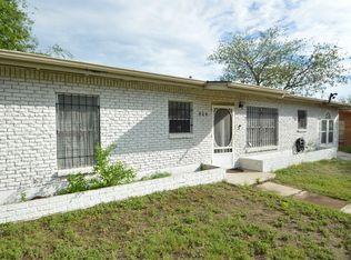 804 W 9th St, Del Rio, TX 78840