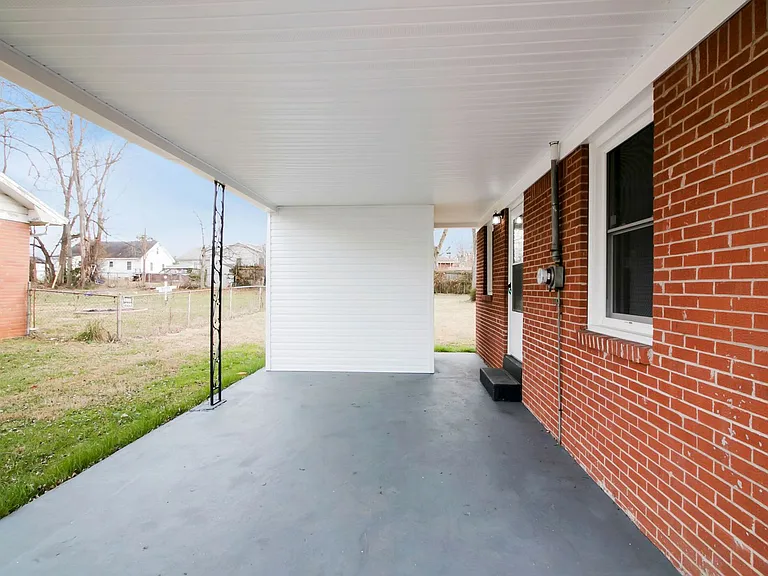 3610 Gale Ln — Photo 22