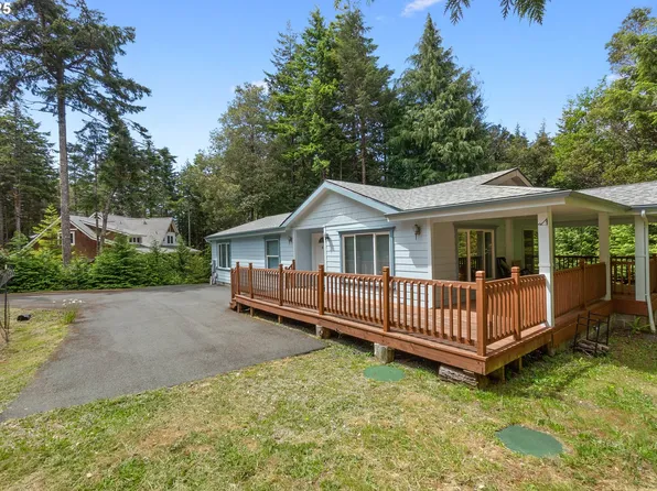 41920 Park Rd, Port Orford, OR 97465