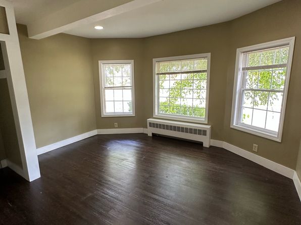 57 Winchester St #12, Keene, NH 03431