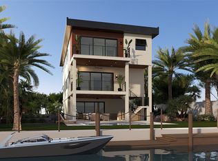 599 S Bayshore Dr, Madeira Beach, FL 33708