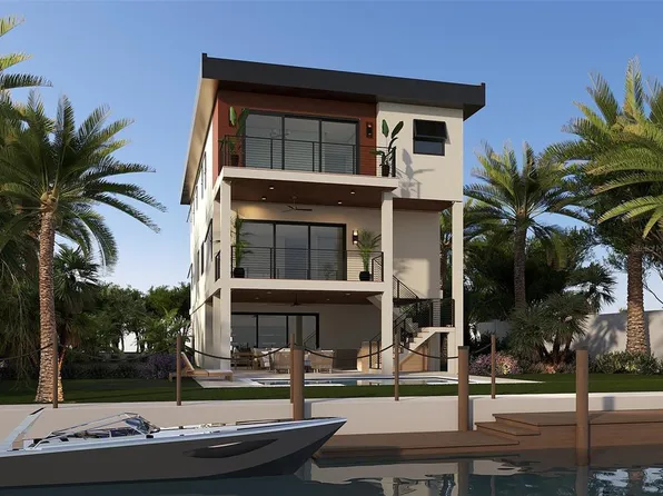 599 S Bayshore Dr, Madeira Beach, FL 33708