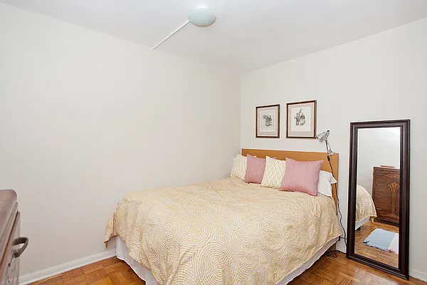 Sold by Brooklyn Hearth Realty | media 5