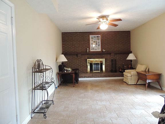 5th image of 3899 Frostwood Dr