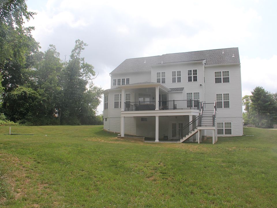2nd image of 11321 Willow Ridge Ln