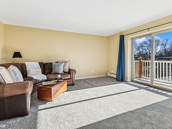 4th image of 2423 N Kennicott Dr Unit 3H