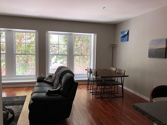 3rd image of 88 Townsend St APT 104