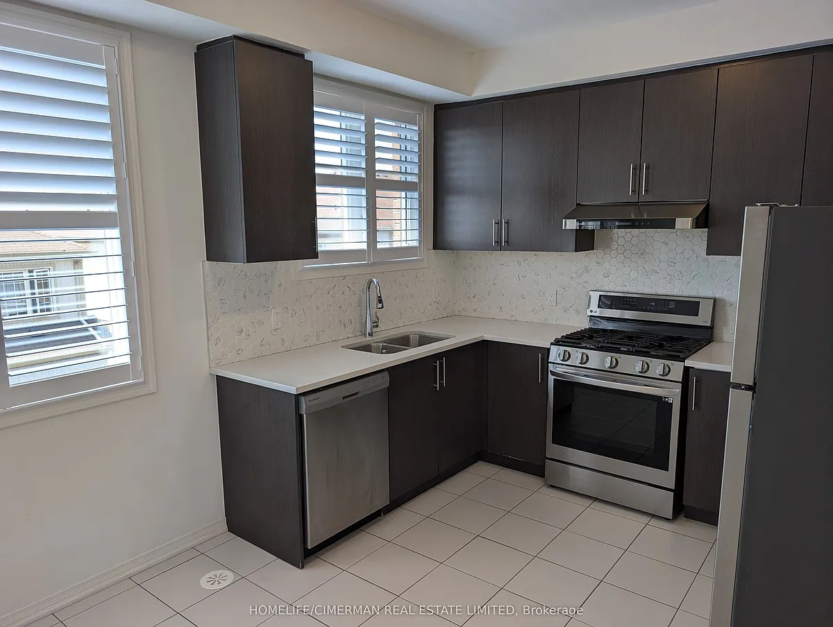 Building Photo - 1410 Coral Springs Path
