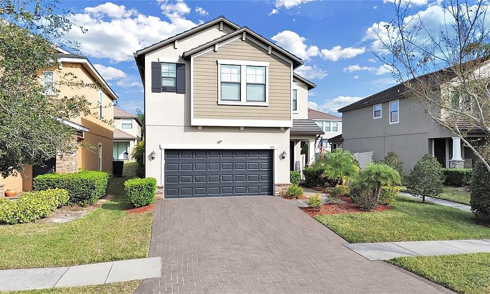1st image of 943 Terra Vista St