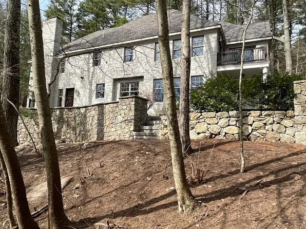 80 Winter St, Hopkinton, MA 01748