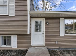68 3rd Ave SW, Etna, OH 43062