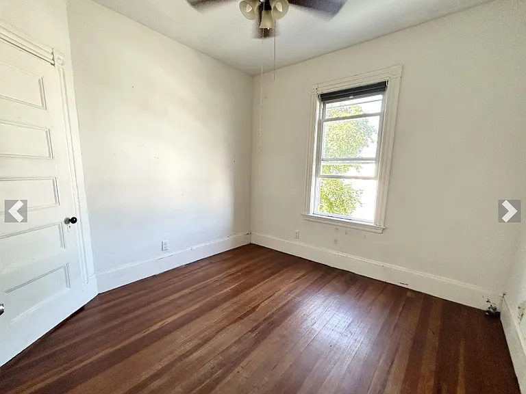 112 Hillside St #2X — Photo 7