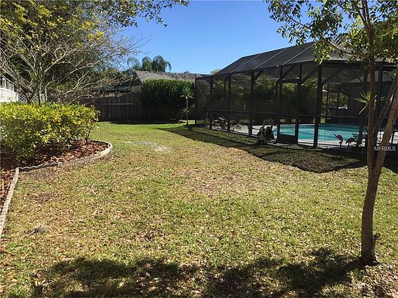 4th image of 1447 Oak Leaf Ln
