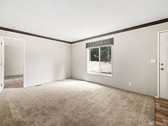 3rd image of 225 Tahuyeh Dr NW