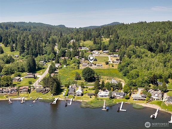 5th image of 17441 Lake Terrace Place