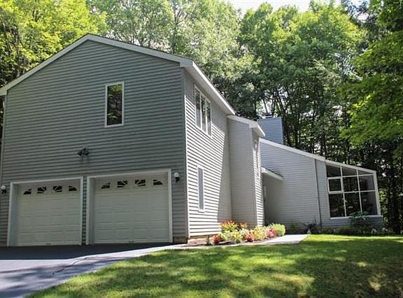 3rd image of 12 Granite Lake Dr