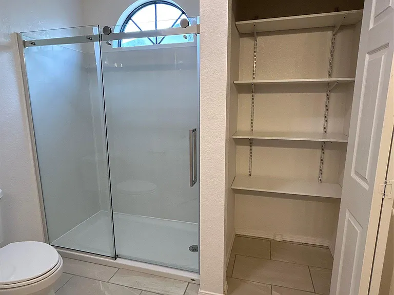 4305 Mauai Cv — Photo 12