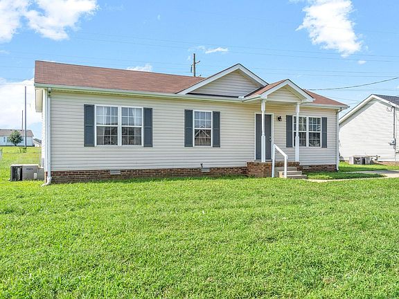 2nd image of 524 Gainey Dr