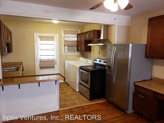 4th image of 3316 Acklen Ave
