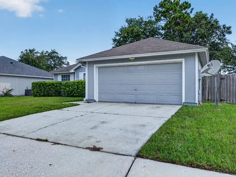 8519 Blazing Star Ct — Photo 3