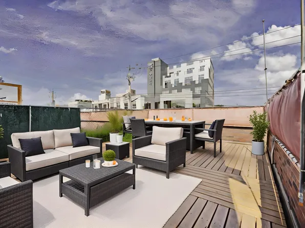 2570 East 17th Street image 4 of 25