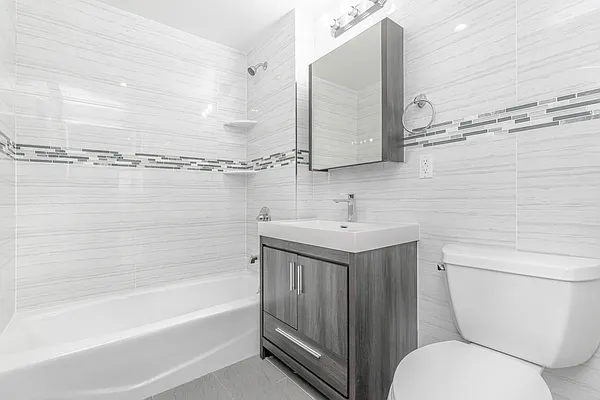Rented by Polaris Property Group | media 12