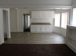 830 1/2 W 40th Pl, Los Angeles, CA 90037
