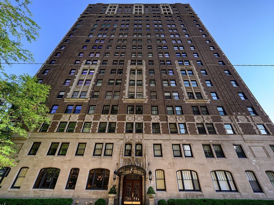 1st image of 1448 N Lake Shore Dr APT 11B