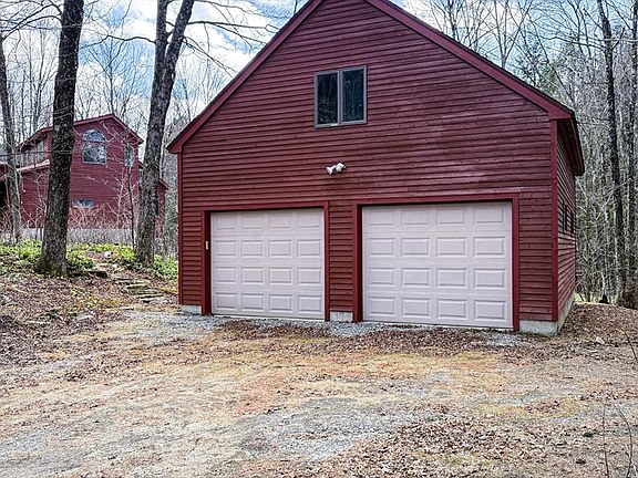 3rd image of 283 Benton Hill Rd