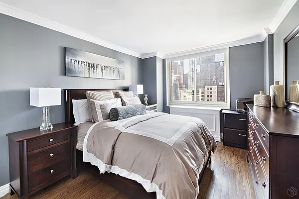 Rented by Halstead Real Estate | media 17