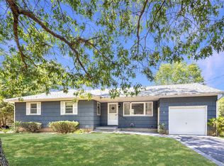 2600 Ole Jule Ln, Mattituck, NY 11952